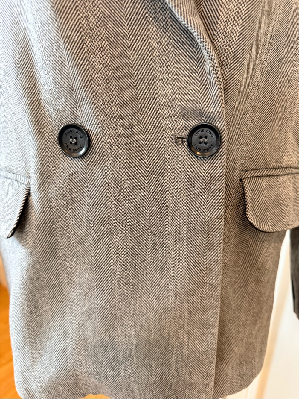 Annie Bing Becky Women's Gray Herringbone Blazer - Picture 7 of 15